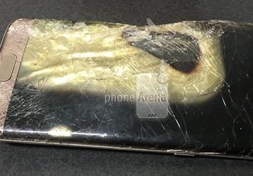 Еще один Samsung Galaxy S7 Edge взорвался в ходе подзарядки