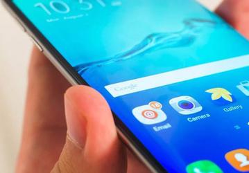 Экран займет всю переднюю поверхность смартфона Samsung Galaxy S8