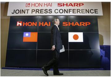 Samsung и LG не воспринимают Foxconn и Sharp как своих конкурентов на рынке панелей OLED