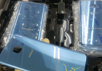 Смартфон Samsung Galaxy S7 Edge получит в наследство от Note7 цвет Blue Coral