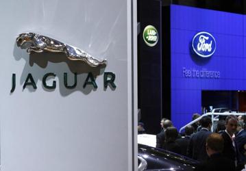 Jaguar Land Rover, Ford и Tata Motors тестируют в Великобритании автомобили, общающиеся между собой 