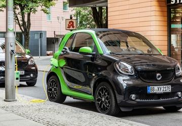Все модели автомобилей Smart с 2017 года будут доступны в версиях с электродвигателем
