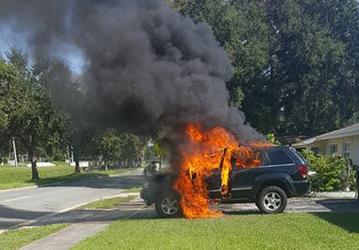 Еще один случай возгорания Samsung Galaxy Note7 привел к уничтожению автомобиля Jeep Grand Cherokee