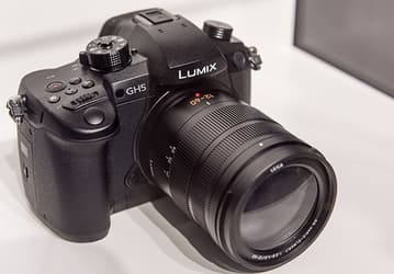 В оснащение камеры Panasonic Lumix DMC-GH5 входит порт USB-C