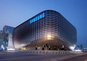 Выделяя больше средств на OLED, Samsung рискует потерять крупного заказчика полупроводниковых изделий