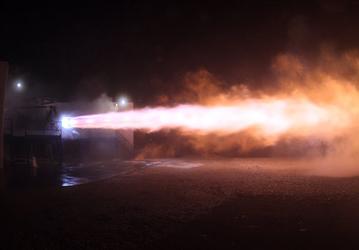 Выполнен тестовый запуск двигателя Raptor, с помощью которого SpaceX рассчитывает отправить людей на Марс
