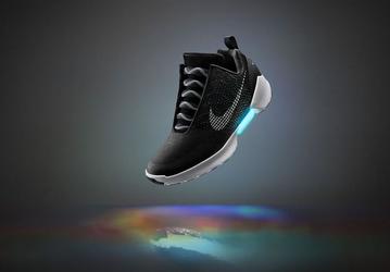 Кроссовки с функцией автоматической шнуровки Nike HyperAdapt 1.0 выйдут 28 ноября