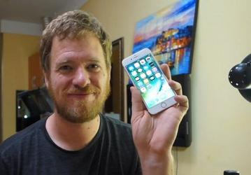 Энтузиаст потратил более $1000, собрав в Китае полностью функциональный iPhone 6s 