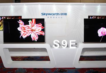 Китайская компания Skyworth представила телевизионные обои с экраном OLED