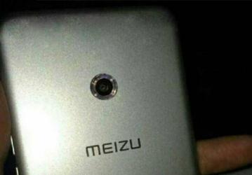 Смартфон Meizu E2 может получить кольцевую вспышку, размещенную вокруг основной камеры