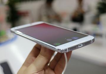 Два глаза хорошо, а четыре – лучше: смартфон Oukitel U22 оснащен четырьмя камерами