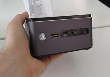 Мини-ПК Acer Revo Cube располагает беспроводной зарядкой