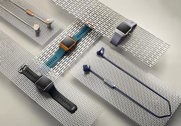 Беспроводные наушники Fitbit Flyer адресованы спортсменам и физкультурникам