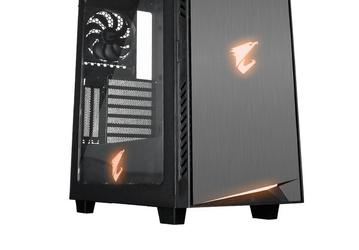 На передней панели корпуса Gigabyte Aorus AC300W разместилось шесть разъёмов 