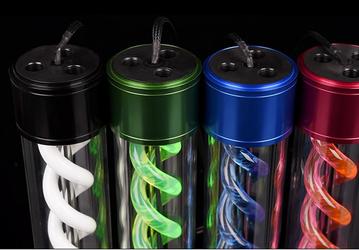 Резервуары Alphacool Eisbecher Helix и Helix Light украшены «спиралью ДНК»