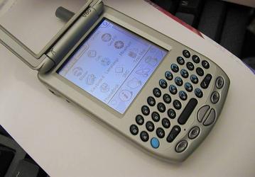 В начале следующего года компания TCL возродит бренд Palm на рынке смартфонов 