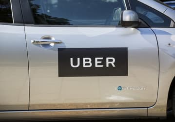 Uber закроет программу лизинга, так как теряет на каждом авто почти в 20 раз больше, чем рассчитывала 