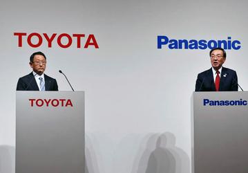 Toyota и Panasonic могут стать партнерами по выпуску аккумуляторов для электромобилей