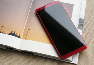 Экран смартфона Smartisan Nut Pro 2 занимает 81,9% площади лицевой панели