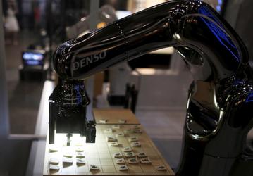 Denso может вложить в JOLED 440 млн долларов 