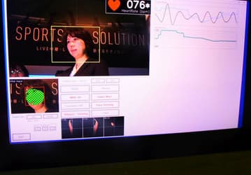 Специалисты Panasonic научились <del>лечить по фотографии</del> измерять пульс по видео