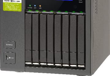 Сетевое хранилище QNAP TVS-882ST2 на процессоре Intel Core i5 оснащено интерфейсами Thunderbolt 2, 10GbE и USB 3.1