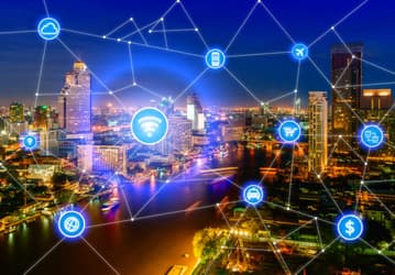 Программируемые вентильные матрицы Intel Cyclone 10 предназначены для промышленной и автомобильной электроники