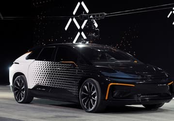 Faraday Future стала значительно скромнее, теперь планируя всего две модели электромобилей вместо семи