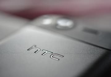 HTC снова приписывают намерение вернуться к контрактному производству смартфонов