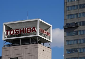 SMBC обещает помочь Toshiba