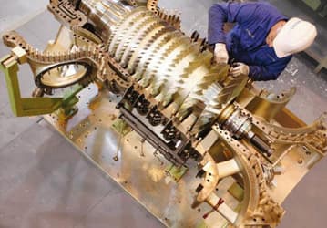 Компания Siemens успешно протестировала газотурбинный генератор с лопатками, изготовленными методом 3D-печати