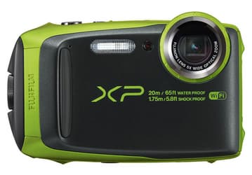 Камера Fujifilm FinePix XP120 выдерживает падения с высоты до 1,75 м и погружения на глубину до 20 м