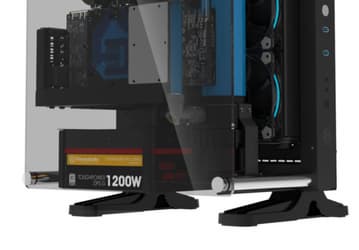 Компьютерное шасси Thermaltake Core P1 TG Mini ITX можно повесить на стену