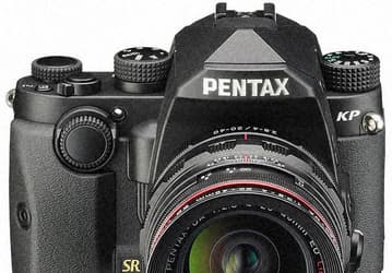 Представлена зеркальная камера Pentax KP