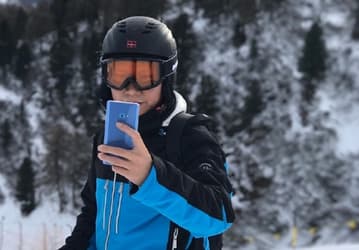 Смартфон Xiaomi Mi Note 2 станет доступен в цвете Coral Blue