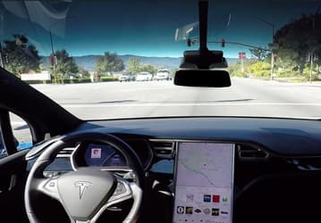 Электромобили Tesla на базе аппаратной платформы второго поколения получили обновленный автопилот