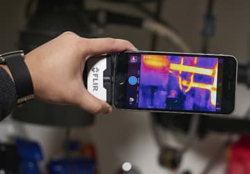 Компания FLIR представила на CES 2017 пять моделей тепловизионных камер