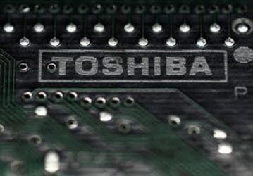 Трастовые банки планируют подать на Toshiba в суд из-за скандала с отчетностью, имевшего место в 2015 году