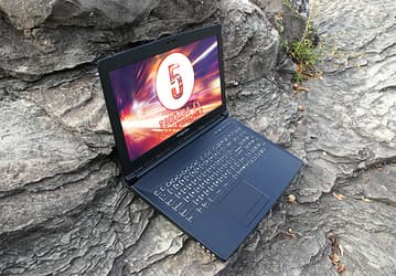 Ноутбук Eurocom Tornado F5 Killer Edition можно укомплектовать процессором для настольных ПК Intel Core i7-7700K (Kaby Lake)
