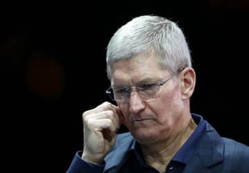 За невыполнение плана продаж главе Apple урезали зарплату