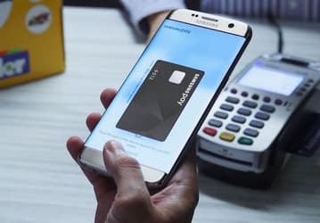 Платёжный сервис Samsung Pay может появиться на смартфонах сторонних брендов
