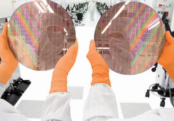 Технический директор AMD подтвердил, что процессоры Zen 2 и Zen 3 будут 7-нанометровыми