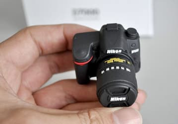 Nikon работает над миниатюрной камерой, которая будет конкурировать с камерами смартфонов