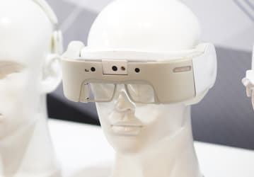 Умные очки «смешанной реальности» J-Reality работают под управлением ОС Android