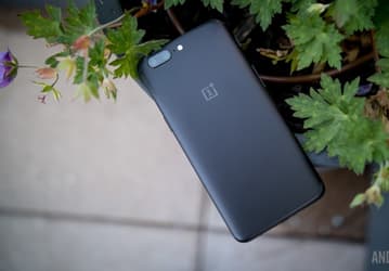 Представлен смартфон OnePlus 5 стоимостью 480 и 540 долларов