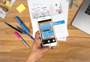 Бесплатное приложение Adobe Scan для iOS и Android позволяет распознавать текст