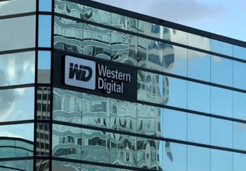 Western Digital через суд пытается блокировать продажу полупроводникового производства Toshiba