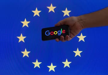 Google оштрафовали на 2,42 млрд евро