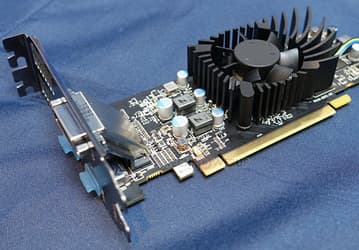 Sapphire подготовила вариант 3D-карты Radeon RX 550 с поддержкой аналогового интерфейса