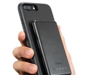 Mophie представила чехлы для флагманов Samsung и Apple, наделяющие их поддержкой беспроводной зарядки